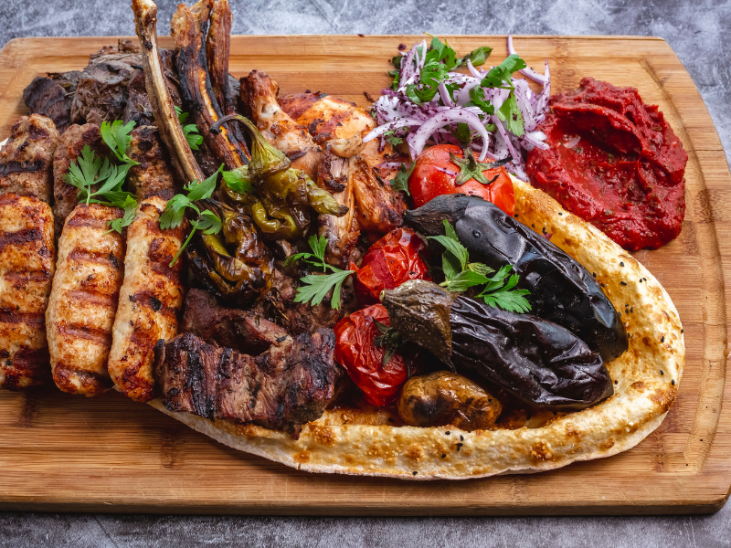 Hacıbaba Tesisleri Et lokantası Karışık Kebap Görseli